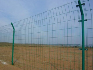 圈地護欄網(wǎng)